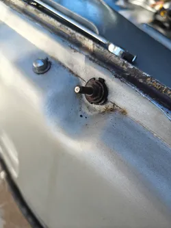 Wiper post and nozzle